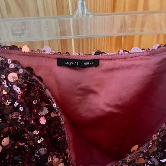 Pink Sequin Mini Skirt - Picture 4 of 4